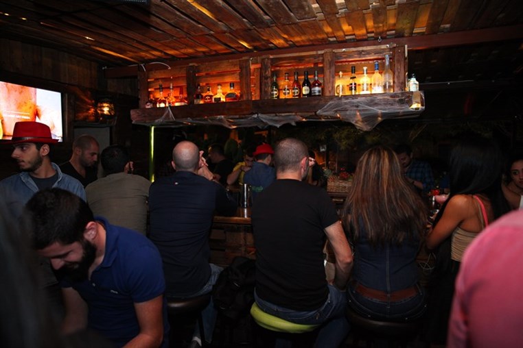 Fertil Pub on Saturday Night